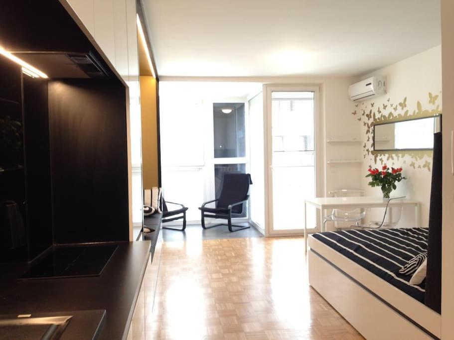 Gorgeous Central Flat With Garage Ljubljana Bagian luar foto