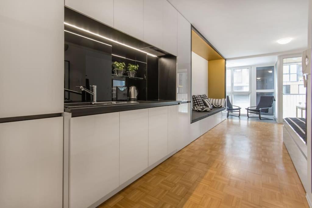 Gorgeous Central Flat With Garage Ljubljana Bagian luar foto