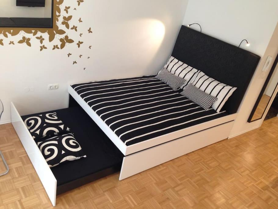 Gorgeous Central Flat With Garage Ljubljana Bagian luar foto