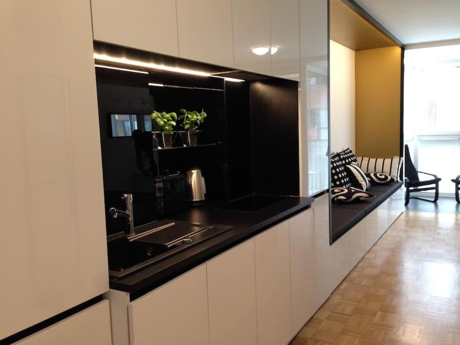 Gorgeous Central Flat With Garage Ljubljana Bagian luar foto